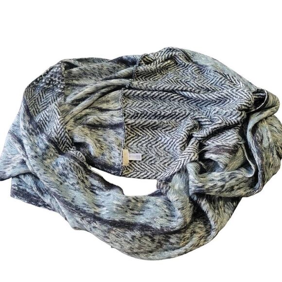 Michael Kors Infinity Scarf Logo Grey Black White Scarves - Picture 4 of 6